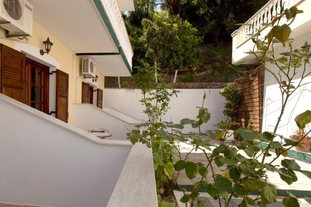 Pomelo Rooms Párga Exterior foto